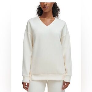 Marc New York Andrew Marc Cream Knit V-Neck Pullover Sweater Size Medium